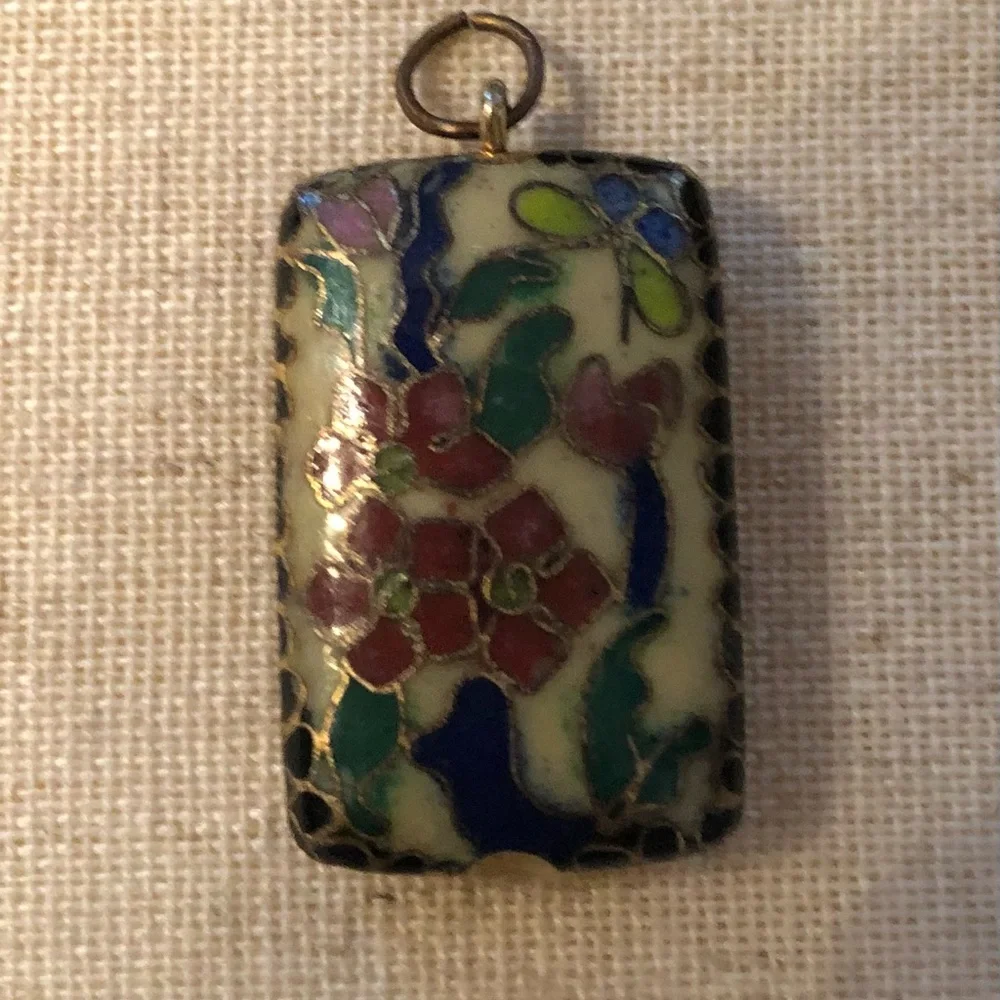 VTG Cloisonné Pendant - Picture 5 of 5